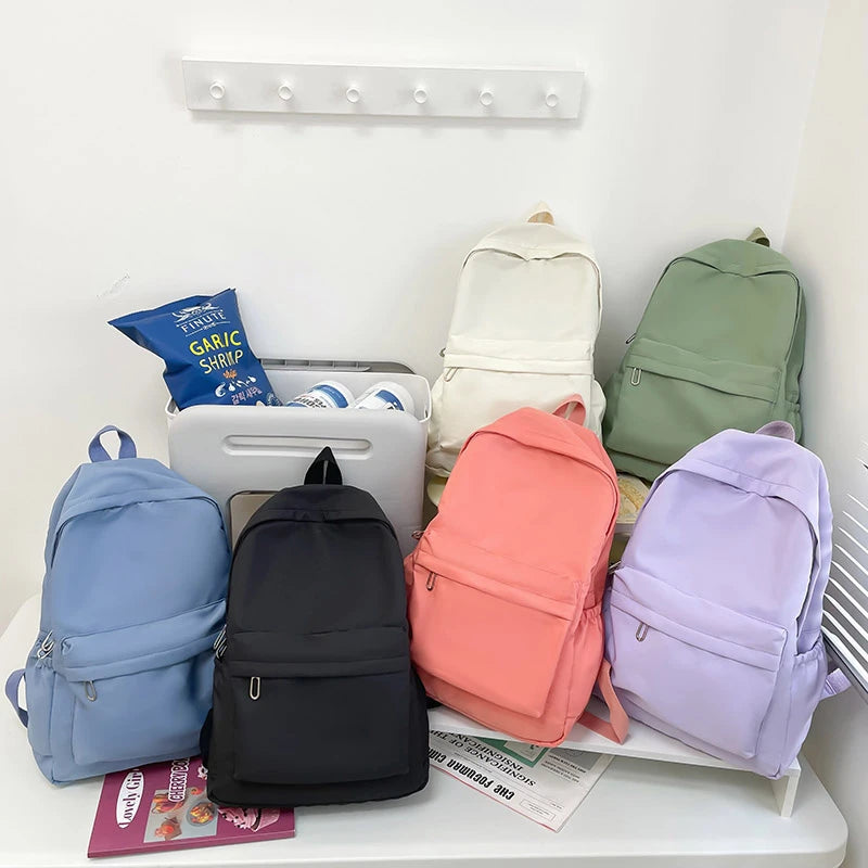 Mochila Casual Simples de Cor Sólida, Leve e para Estudantes do Ensino Médio, Mochila Multifuncional Adequada para Viagem e Escola